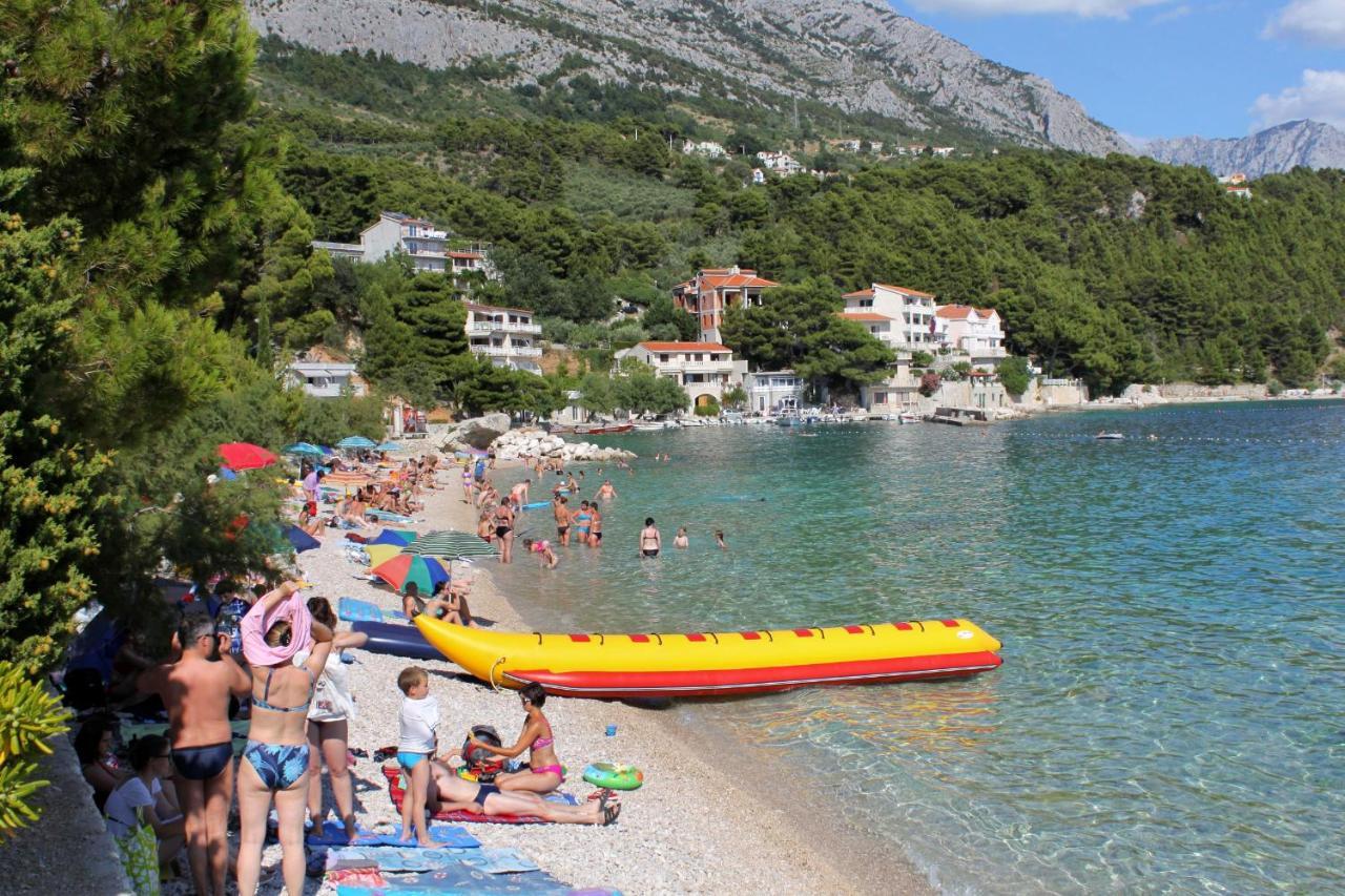 Apartments by the sea Baska Voda, Makarska - 12714 Bagian luar foto